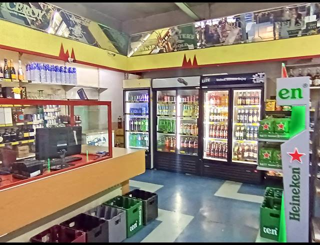 890M² BUILDING FOR SALE IN MELVILLE